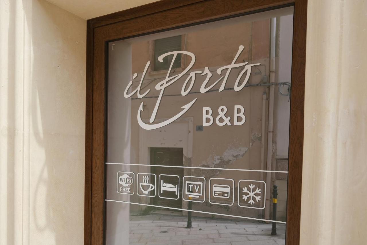 Il Porto Affittacamere B&B ブリンディジ エクステリア 写真